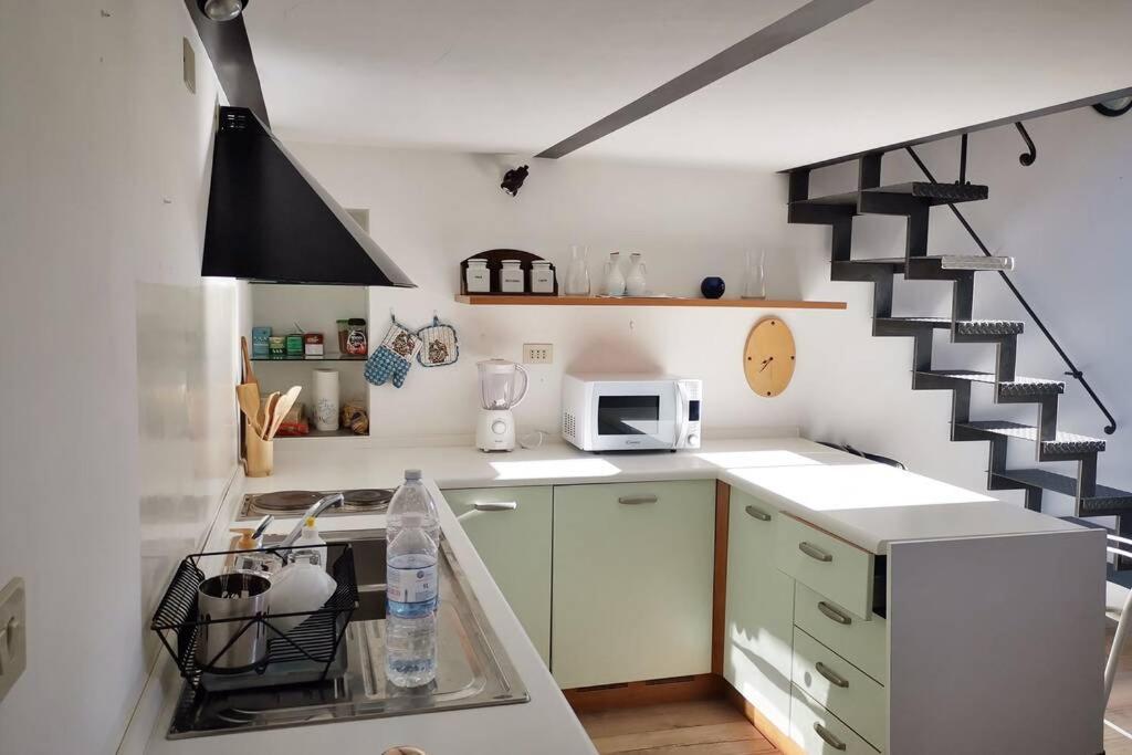 Studio Loft In The Center Sanremo For 3 People Extérieur photo